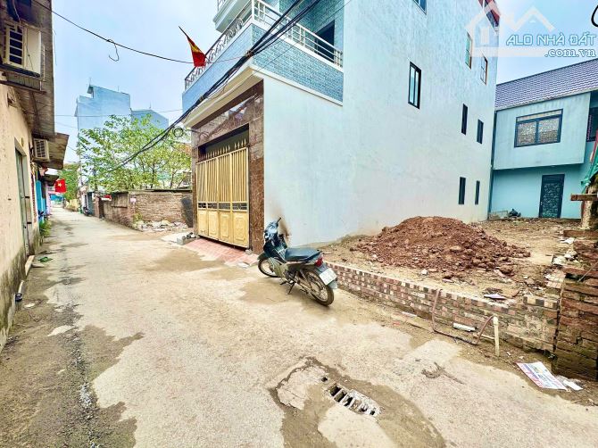BÁN LÔ 76 M2 MT 4.5 PHÚC LỘC, UY NỖ ĐÔNG ANH, THÔNG THOÁNG, VỊ TRÍ KIM CƯƠNG - 1