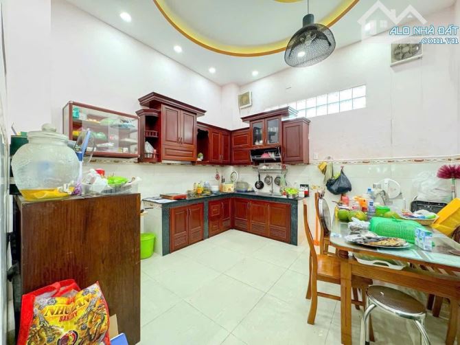 MẶT TIỀN HẺM XE HƠI PHƯỜNG TÂN PHÚ QUẬN 7 - 1