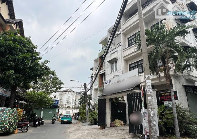 Bán gấp khách sạn căn góc Dương Quảng Hàm, 5x21m 4 tầng, giá 17.8 tỷ, cho thuê 60tr/th. - 1