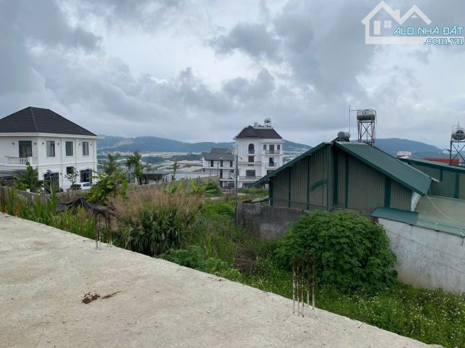Đất đồi Cao thắng Bạch đằng - P7 Đà Lạt. ~ 9 tỷ 5 ~227m2 - view đẹp - 1