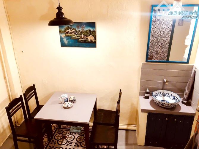 Cần cho thuê nhà mới đẹp 1 lầu 2 phòng hẻm Đỗ Quang Đẫu, Quận 1 - 1