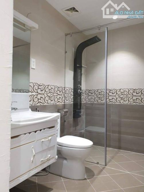 Bán nhà hẻm 1 sẹc Nơ Trang Long, 4.5 x 17m, 5 Tấm hẻm nhựa thông Giá 14 tỷ TL - 1