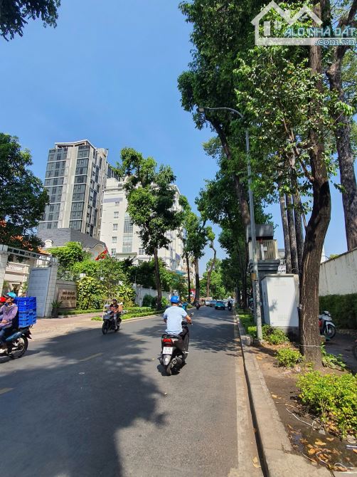 BÁN NHÀ MẶT TIỀN LÊ QUÝ ĐÔN, P6, QUẬN 3 – VỊ TRÍ ĐẸP, KINH DOANH CỰC ĐỈNH - 1