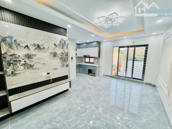 HOA HẬU BÙI XƯỚNG TRẠCH - 6 TẦNG - THANG MÁY- DT 38M - MT 5,7M - 8,65TỶ. - 1