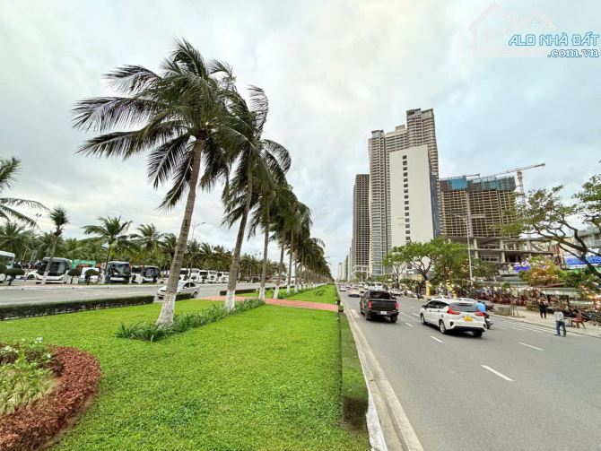 Bán đất 2 mặt tiền đường Hoàng Sa view Biển Sơn Trà - 1