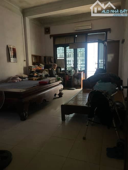BÁN NHÀ HOÀNG MAI - NHÀ DÂN XÂY CHẮC CHẮN - OTO VÀO NHÀ - GẦN CHỢ KINH DOANH - Ở SƯỚNG - 1