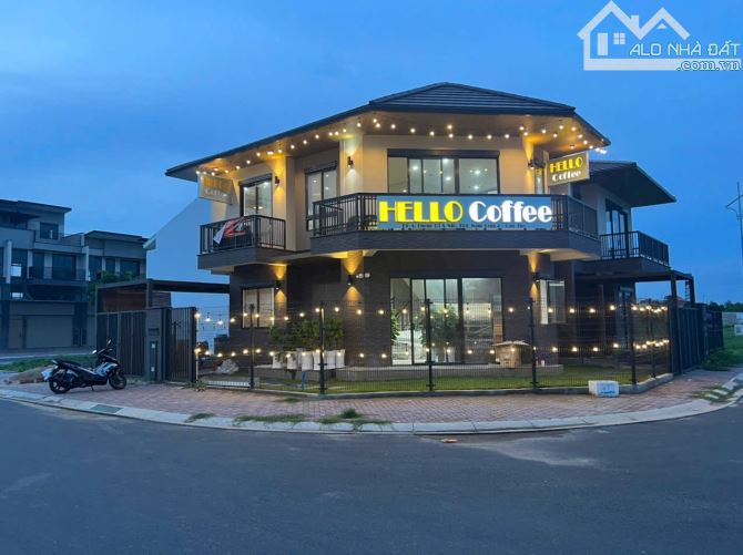 BIỆT THỰ GÓC VIEW HỒ CẢNH QUAN 4,3Ha KDC NAM LONG - 1