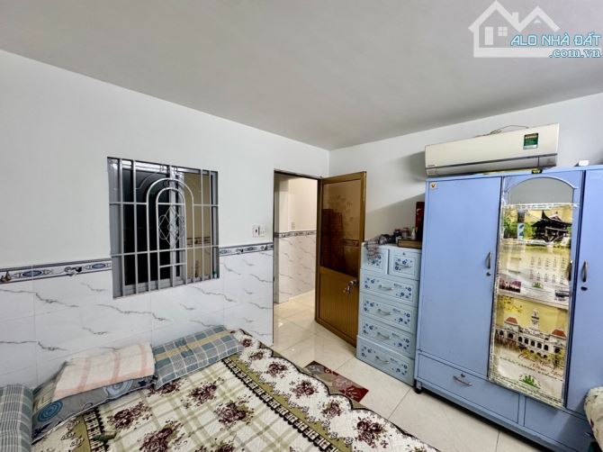 HẺM Ô TÔ TRÁNH, PHAN HUY ÍCH GẦN CHỢ - 70M2- 4 X 17,5M - 6 TỶ - 1