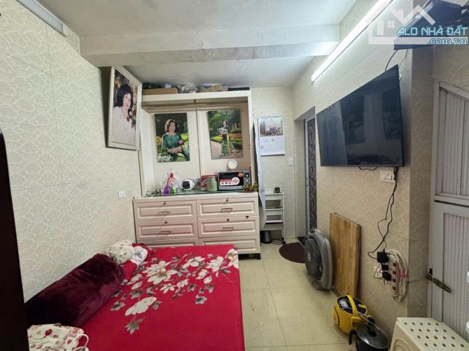 Mặt phố Tràng Tiền 69m2, 3 tầng, mt 5.5m, 68 tỷ kinh doanh thời trang kết hợp homestay - 1