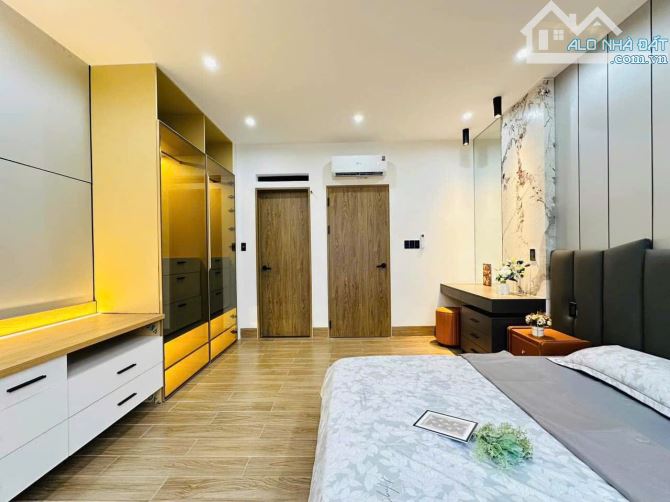 Mặt Tiền Khu Cư Xá Chu Văn An, P26, Bình Thạnh. DT: 4x18m, Nhà 4 Tầng  Giá Bán 11.8 Tỷ - 1