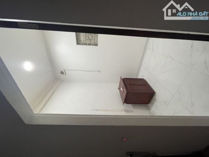 Cầu diễn 65m. 3 tầng. 3 thoáng. Ngõ thông ô tô 7 chỗ quá nhà. 9,5 tỷ - 1