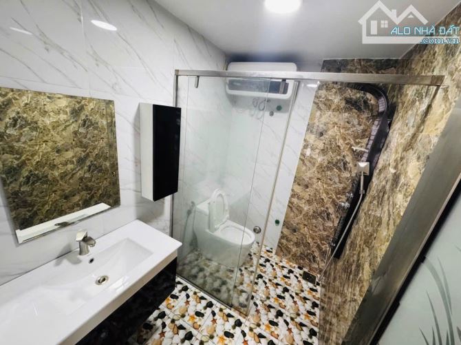 Bán nhà 4 tầng siêu đẹp ngõ 202 Miếu Hai Xã - 1