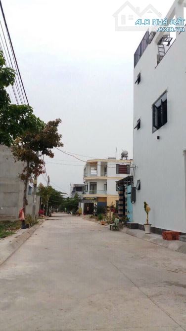 Bán Lô Đất KDC Châu Long - Long Phước ngay Làng Đại Học Mới Q9 - 1