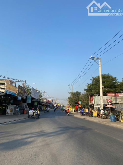 Nhà Mặt Tiền Nguyễn Duy Trinh,DT 5 x22 , Gần Chợ Long Trường, Chỉ 8,5 Tỷ - 1