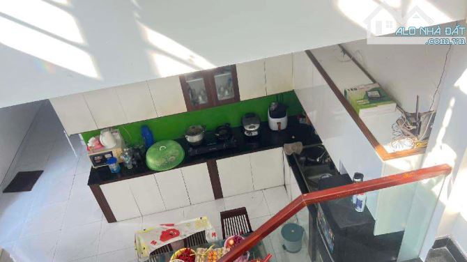 Bán nhà trục đường Lê Văn Việt - 125m2 - 3 tầng - 7.5 tỷ - 1