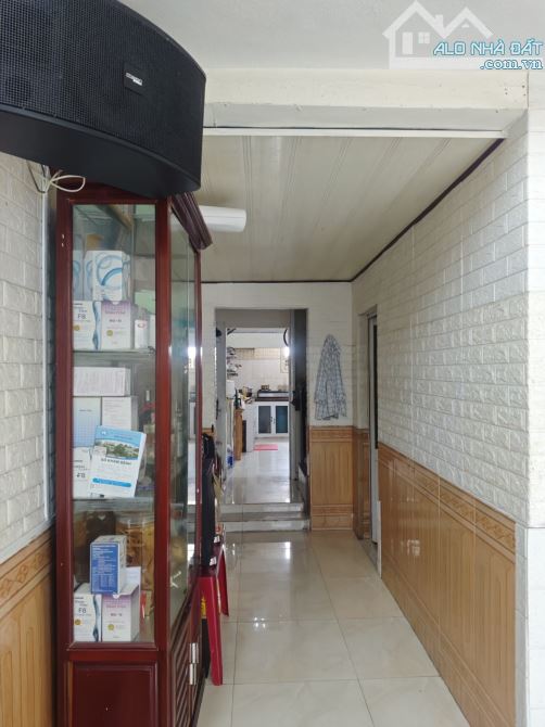 Cần bán gấp căn nhà Hoàng Văn Thụ, Hải Châu 70m2, 2 tầng chỉ có 3 tỷ  nhỉnh. - 1