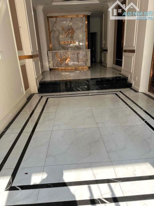 Nhà mặt tiền Sư Vạn Hạnh, DT 4,6 x 13, trệt 3 lầu, 35 tr - 1