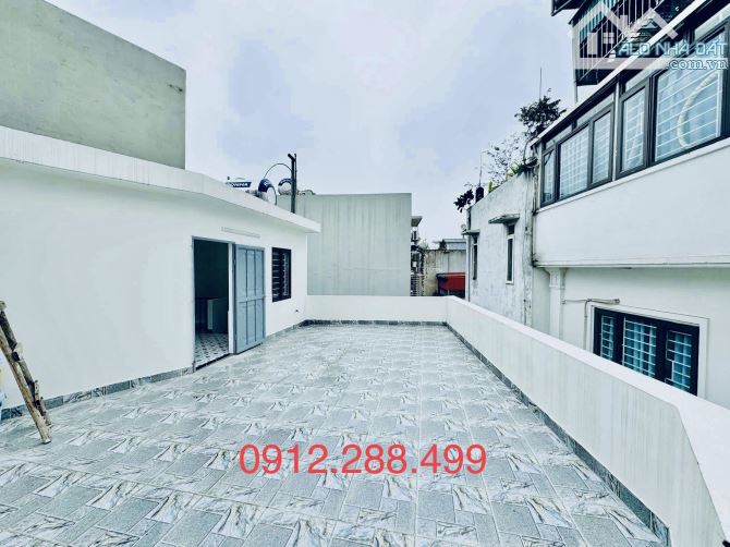 BÁN NHÀ KIM NGƯU 52m - XÂY MỚI - THANG MÁY - NGÕ Ô TÔ - 12