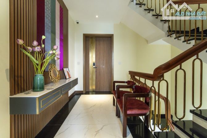 [SIÊU HIẾM] BÁN BIỆT THỰ MT VÂN ĐỒN GẦN 200M2 CHỈ 15 TỶ - 3