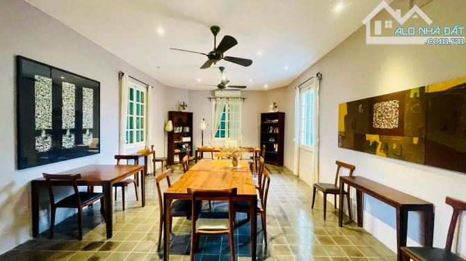 BIỆT THỰ NGỌC  VIEW SÔNG, KINH DOANH . DT1329x4T, MT38M, GIÁ 145 TỶ - 2