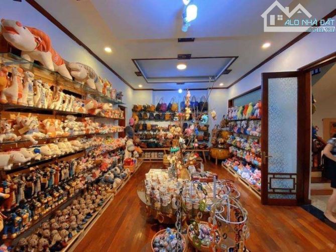 BÁN NHÀ PHỐ GIẢNG VÕ LÔ GÓC VỈA HÈ 2 BÊN - Ô TÔ TRÁNH 160M2 CHỈ 99 TỶ - 2