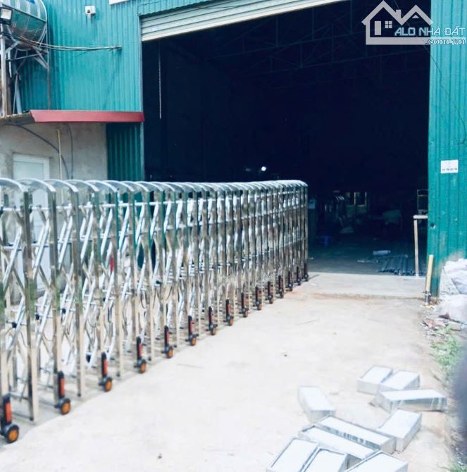 Cho thuê 350m2 Hải Bối, Đông Anh giá rẻ. - 2