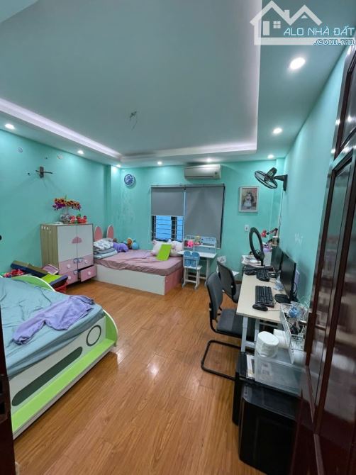 BÁN NHÀ PHÚ ĐÔ – 35M – LÔ GÓC -  10M RA Ô TÔ – FULL NỘI THẤT – 5 TẦNG – GIÁ 8.35 TỶ - 2