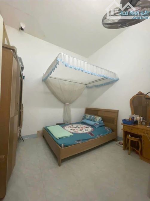 BÁN NHÀ CẤP 4 MẶT MẶT TIỀN XUÂN DIỆU - DT: 6,1x18m - H: TÂY BẮC - 6,8 TỶ - 2