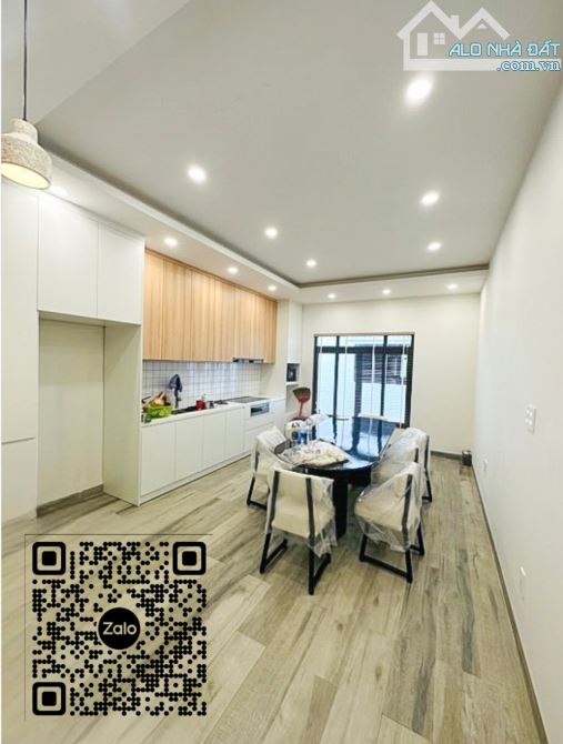 Mặt tiền kinh doanh khu Tên Lửa - 4 tầng - 4x20m - 4PN - Kinh doanh sầm uất ngày đêm - 2