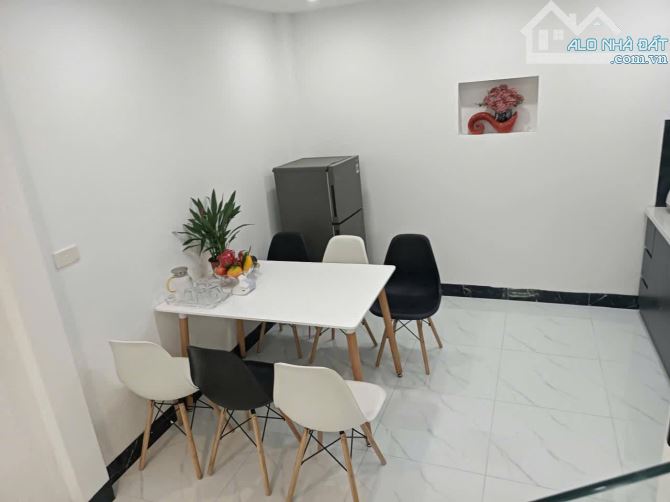HIẾM! TT Vật Tư Thiết Bị Toàn Bộ - Bộ cơ khí luyện kim Vũ Trọng Phụng - TX. 30m 4T 7.21 tỷ - 2