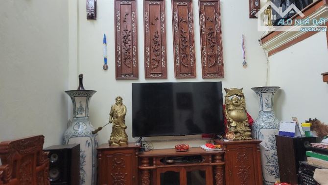 Bán căn nhà thoáng đẹp tại Phùng Khoang- Trung Văn,ô tô đỗ cửa, dt 40m, 5 tầng, chỉ 7.X tỷ - 2