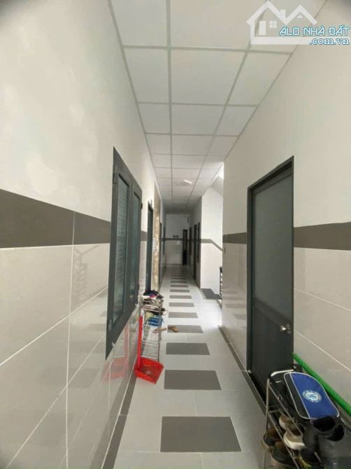 Bán CHDV Dòng Tiền 1.2 Tỷ/Năm, 161m2, Ngang Khủng Hơn 8m, 8 Tầng Thang Máy, Chỉ 40 Tỷ TL. - 2