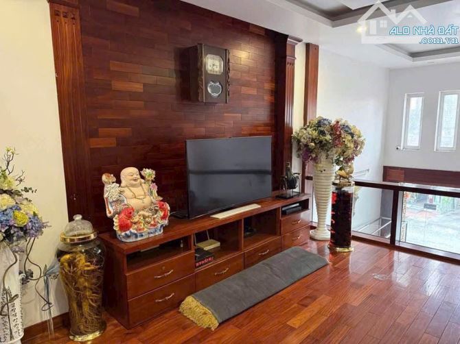 Nhà đường Miếu Hai Xã, phường Dư Hàng Kênh, quận Lê Chân, Hải Phòng - 2