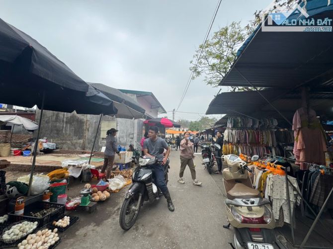 Bán đất mặt chợ, tổ 2, trung tâm, TT Chi Đông, Mê Linh. Đường oto tránh, kinh doanh sầm uấ - 2