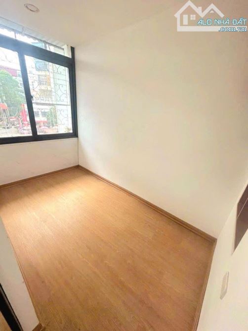 HIẾM QUÁ! TT TRƯỜNG CHINH-TT ĐỐNG ĐA-65M2-VIEW MẶT PHỐ-2 NGỦ-NHÀ ĐẸP- CHỈ 2.62 TỶ - 2