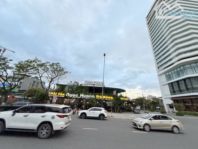 Bán đất 2 mặt tiền đường Hoàng Sa view Biển Sơn Trà - 2