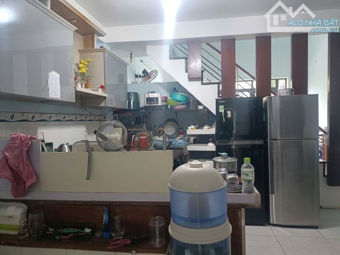 Bán nhà mặt tiền Lê văn Sĩ Liên Chiểu 70m2 giá 3.9 tỷ - 2
