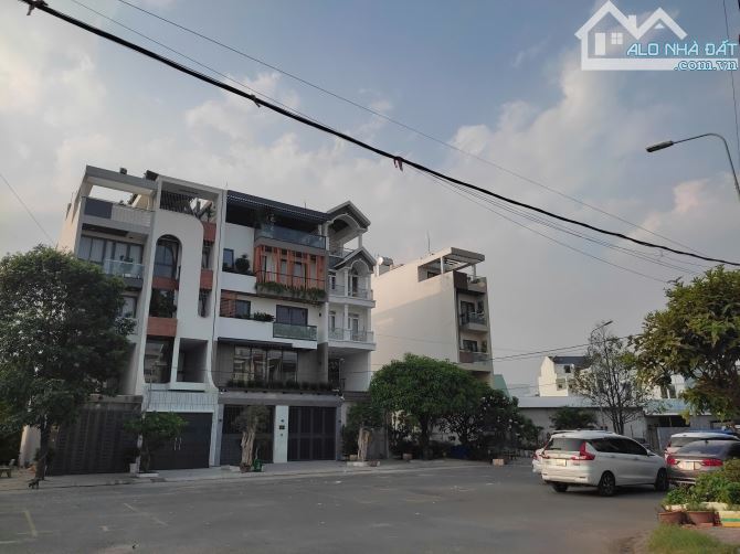 Bán nhà KDC An Sương Q12 118m2 giá chỉ 6.68ttỷ - 1