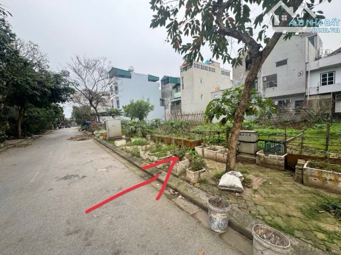 Đất Phân lô kiêu kỵ gia lâm 80m2 mt 4.5m giá 7.3 tỷ - 2