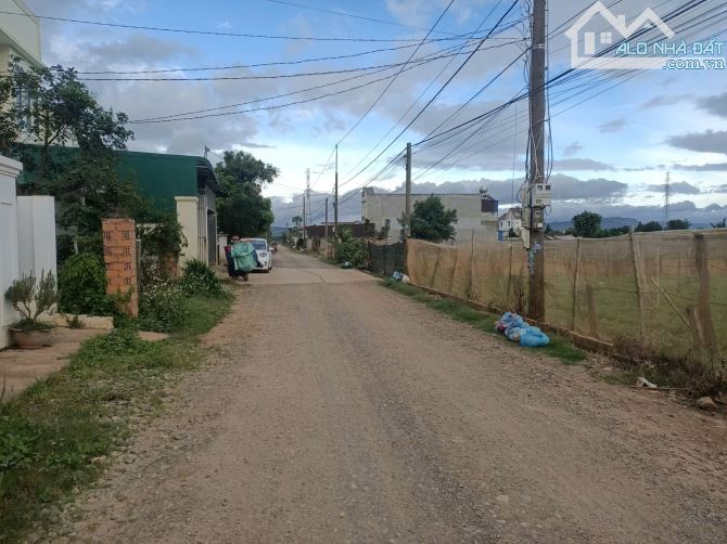 Bán đất tt liên nghĩa DT 5x32m tc100m2 Đường Chuẩn bị dổ nhựa 7,5m - 2