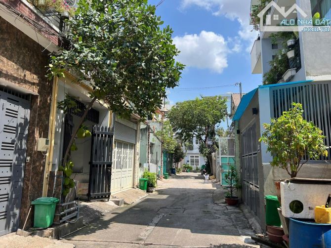 Bán đất hẻm xe hơi, đối diện trường Ngô Thời Nhiệm, Hồ Ba Phấn, Phước Long A. 90m2/6.5 tỷ. - 2