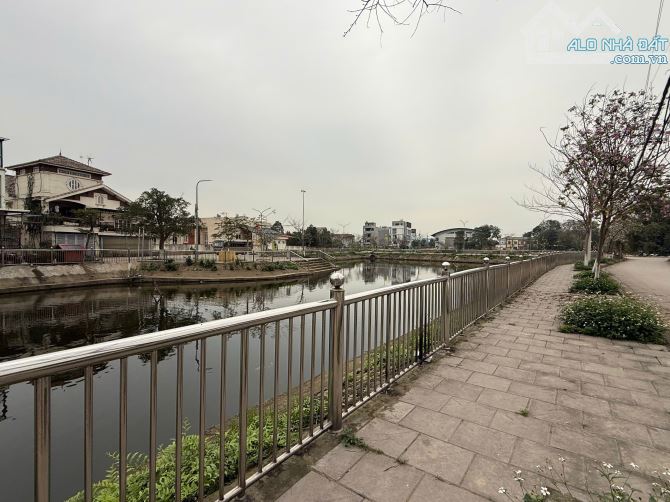 Bán đất Mai Lâm,Đông Anh, 66m2 view hồ, 8 tỉ, vỉa hè ô tô tránh,hàng xóm Vinhomes Cổ Loa - 2