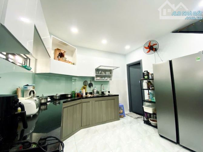NHÀ LÔ GÓC MẶT TIỀN LÂM VĂN BỀN, QUẬN 7 - VỊ TRÍ VÀNG KINH DOANH & ĐẦU TƯ - 3