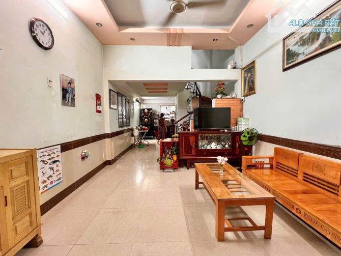 🆘Nhà  Thạnh Lộc 29-110m2- hoàn công 3 tầng- oto tận nhà- 1 đời chủ hẻm dân trí cao 4,35TỶ - 3