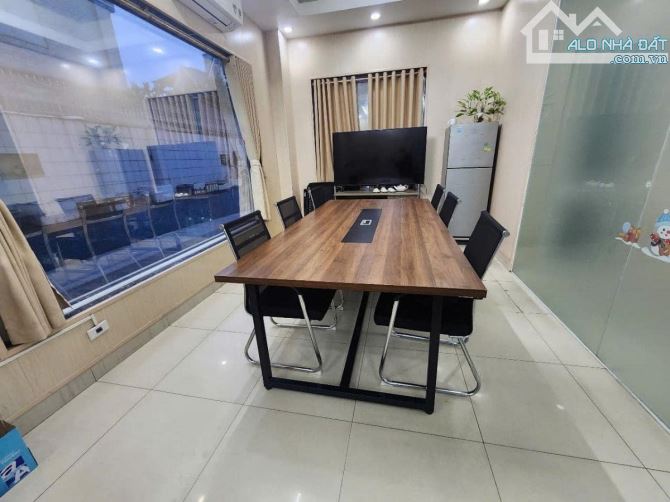 BÁN NHÀ KHU TRẦN THỦ ĐỘ , ĐÔ THỊ PHÁP VÂN . MT39 M . DT 724M . ĐẢNG CẤP - 3