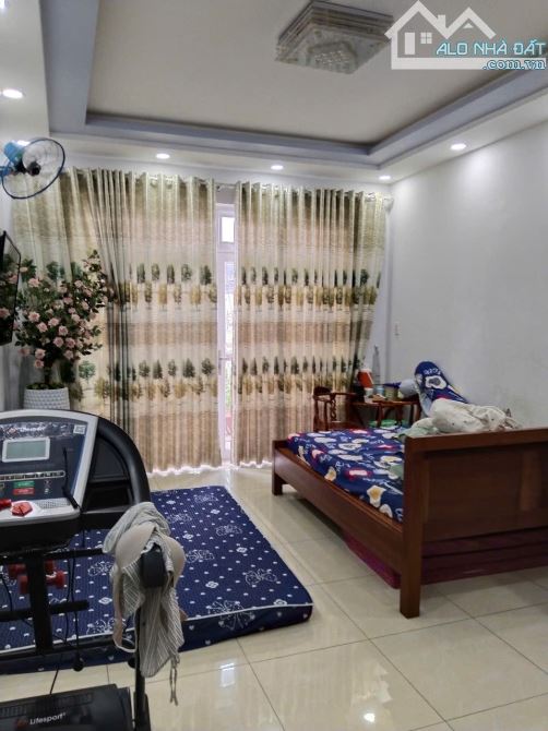 BÁN NHÀ HẺM XE HƠI CHẾ LAN VIÊN, GẦN ĐẠI HỌC CÔNG THƯƠNG (4❌️17.5)m, 4 TẦNG, GIÁ 5.X TỶ - 3
