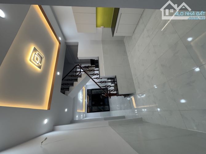 CHỈ 4.68TỶ - BÌNH TÂN - HẺM XE HƠI - 4 x 15 - 2TẦNG - GIÁP TÂN PHÚ - 3
