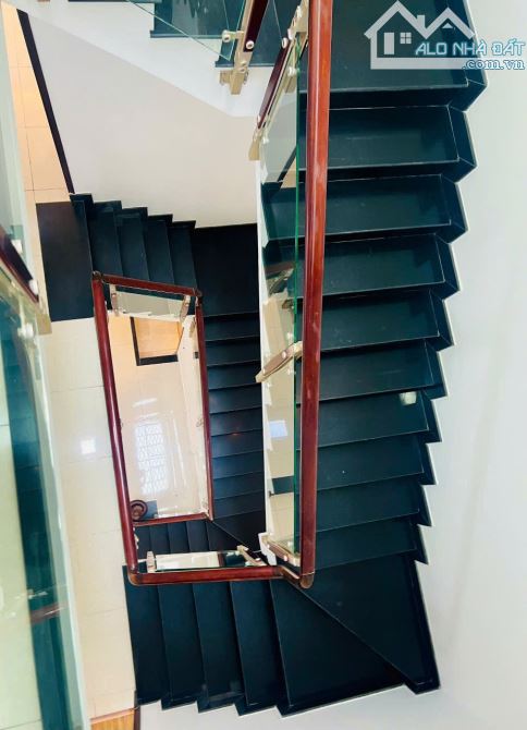 Nhà Mặt Tiền Quận 2 Phường An Phú Diện Tích : 5x20m Trệt 2 Lầu Sân Thượng Giá 24,8 Tỷ TL - 3