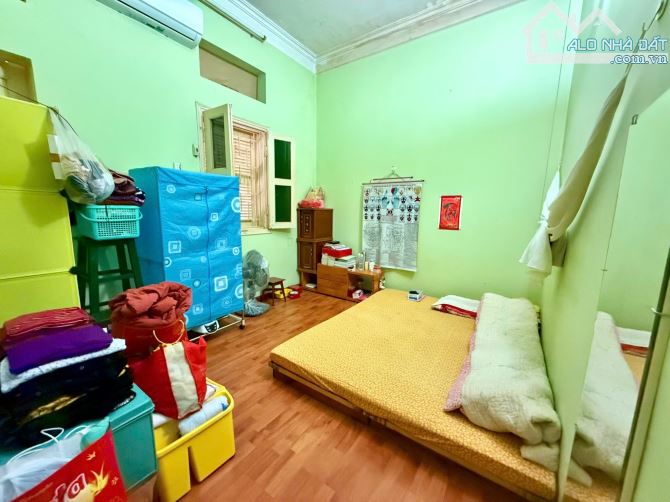 CỰC HIẾM! Bán nhà 3 tầng phố  Khương Trung -Thanh Xuân . Gần ô tô. 40m 7.34 tỷ - 3