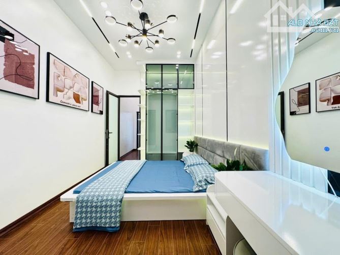 GẦN Ô TÔ - NHÀ ĐẸP FULL NỘI THẤT - TT HAI BÀ - 3